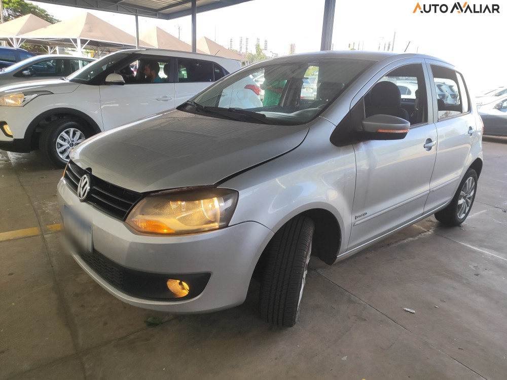 VOLKSWAGEN FOX 1.6 MI 8V FLEX 4P MANUAL