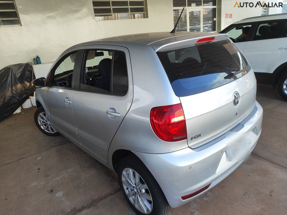 VOLKSWAGEN FOX 1.6 MI 8V FLEX 4P MANUAL