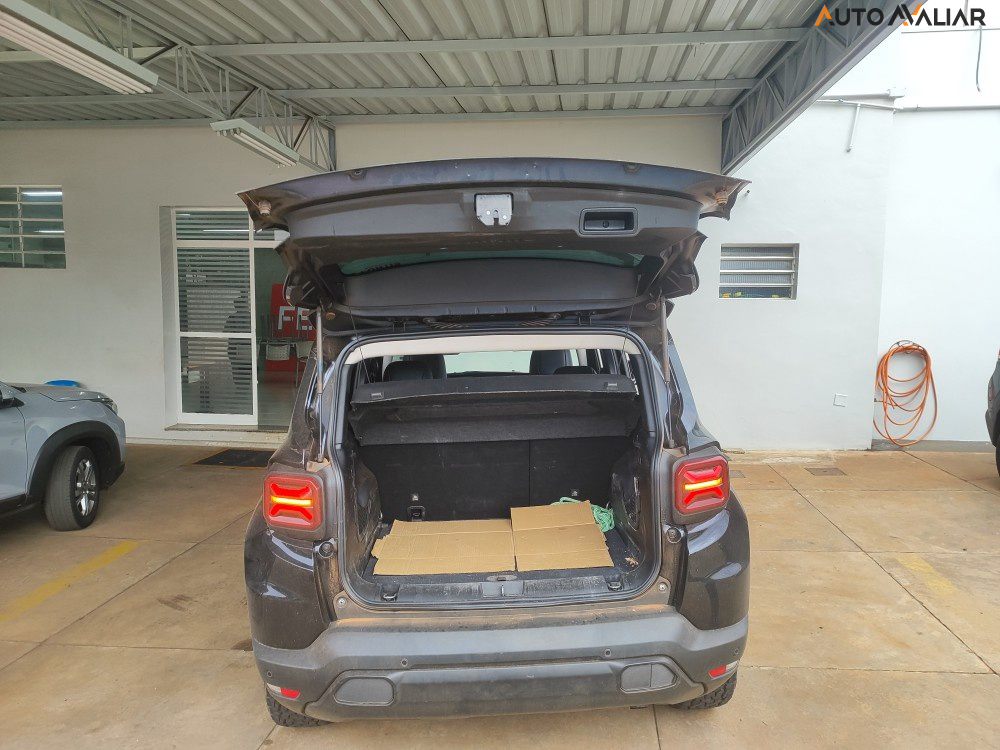 JEEP RENEGADE LONGITUDE  T270
