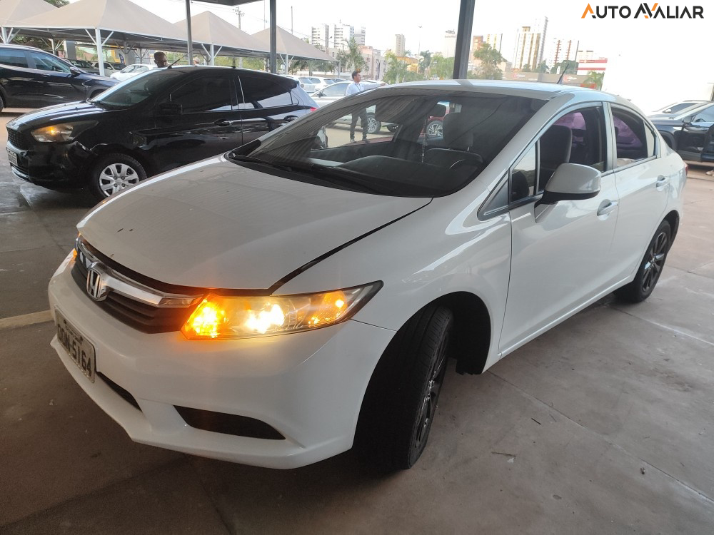 HONDA CIVIC 1.8 LXS 16V FLEX 4P MANUAL