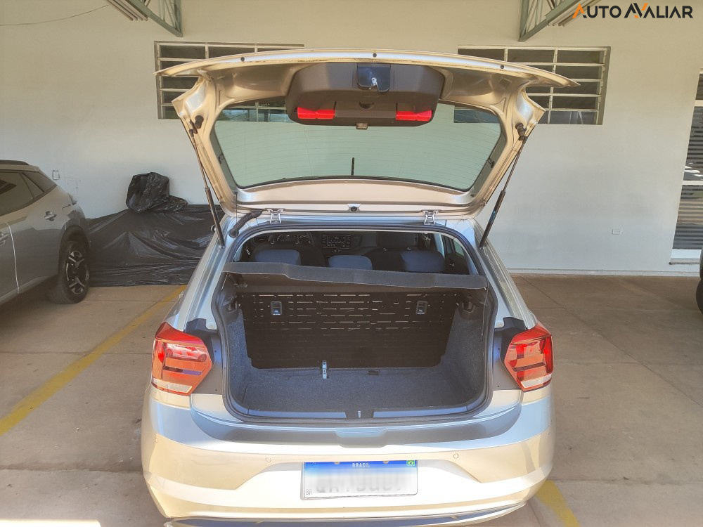 VOLKSWAGEN POLO 1.0 MPI TOTAL FLEX MANUAL