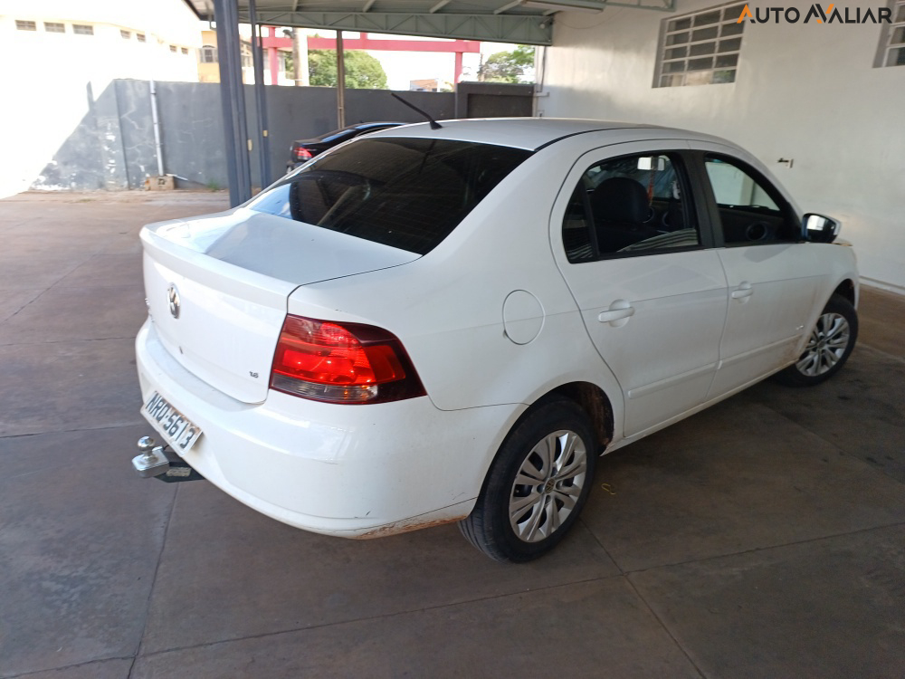 VOLKSWAGEN VOYAGE 1.6 MI 8V FLEX 4P MANUAL