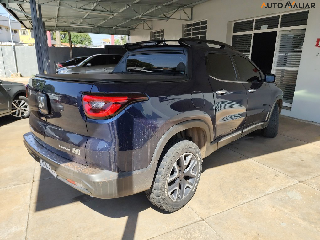 FIAT TORO 2.0 16V TURBO DIESEL VOLCANO 4WD AT9