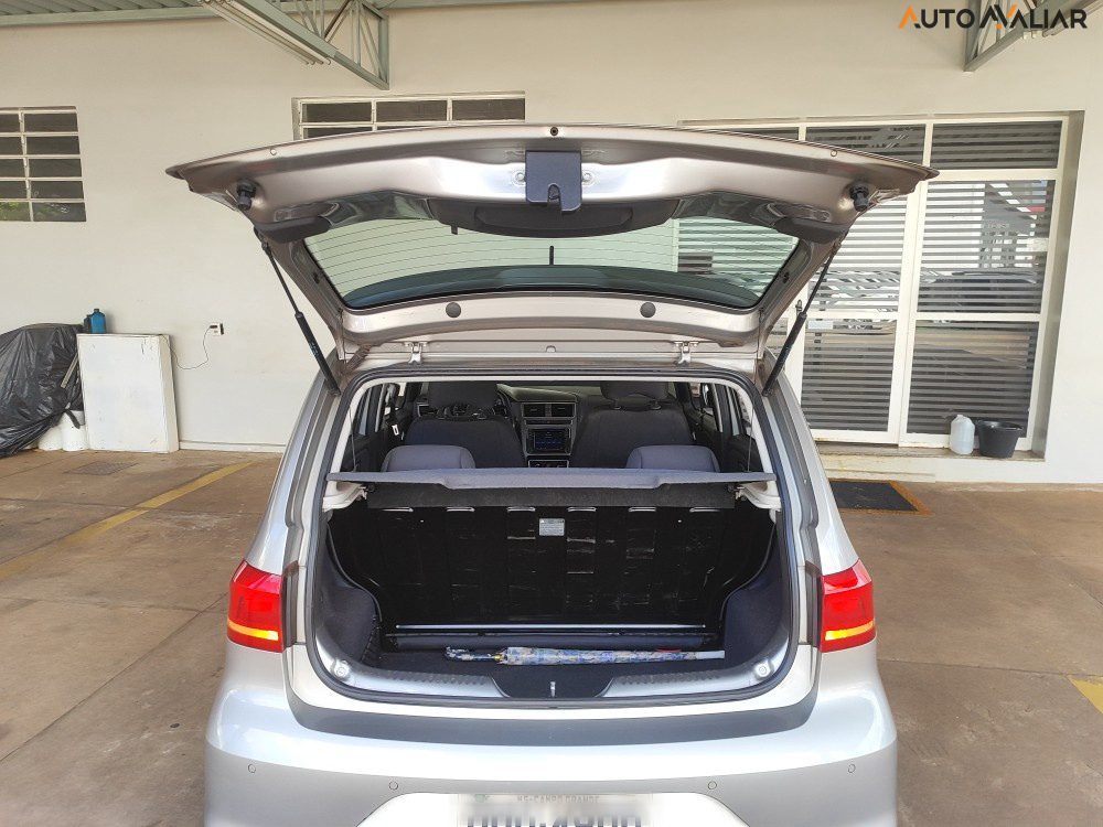 VOLKSWAGEN FOX 1.0 MPI COMFORTLINE 12V FLEX 4P MANUAL