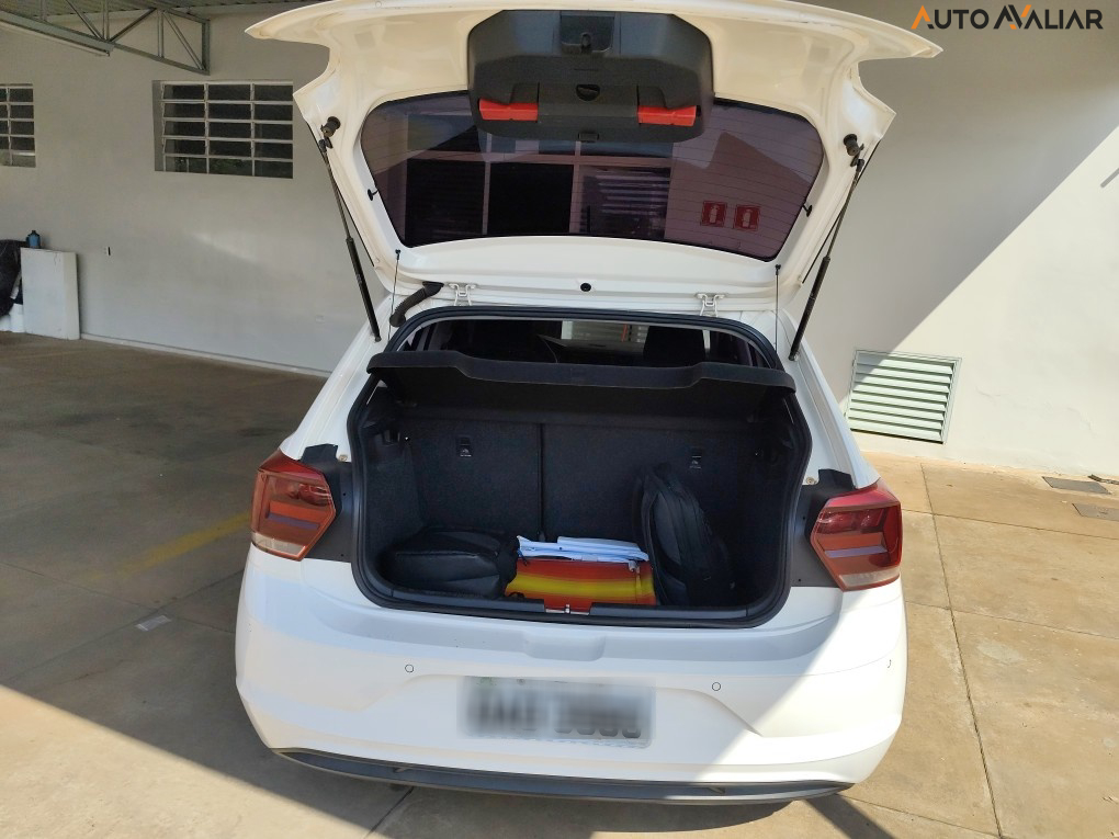 VOLKSWAGEN POLO 1.0 200 TSI COMFORTLINE AUTOMATICO