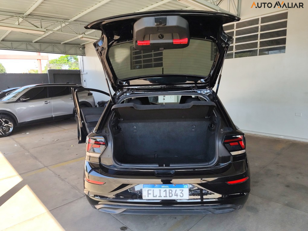 VOLKSWAGEN POLO 1.0 170 TSI MANUAL