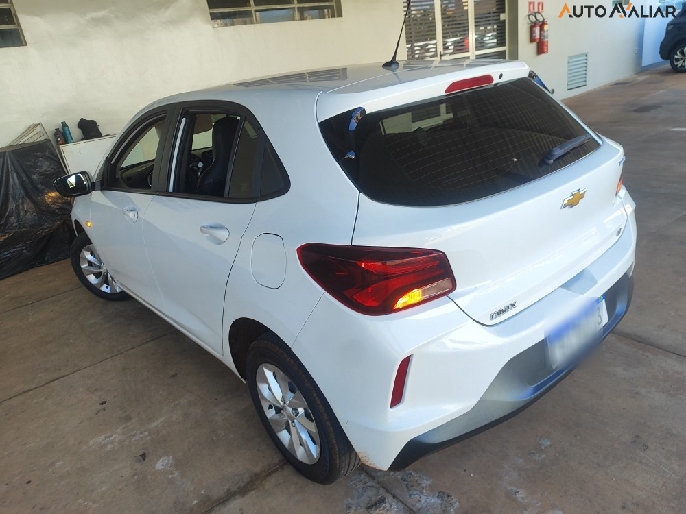 CHEVROLET ONIX 1.0 TURBO FLEX LT MANUAL