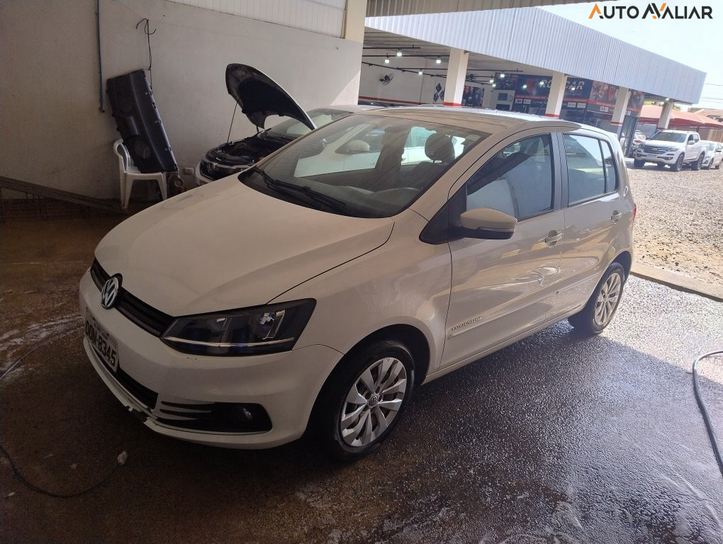 VOLKSWAGEN FOX 1.0 MI COMFORTLINE 8V FLEX 4P MANUAL