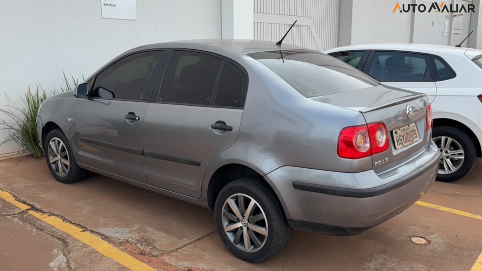 VOLKSWAGEN POLO SEDAN 1.6 MI 8V TOTAL FLEX 4P MANUAL