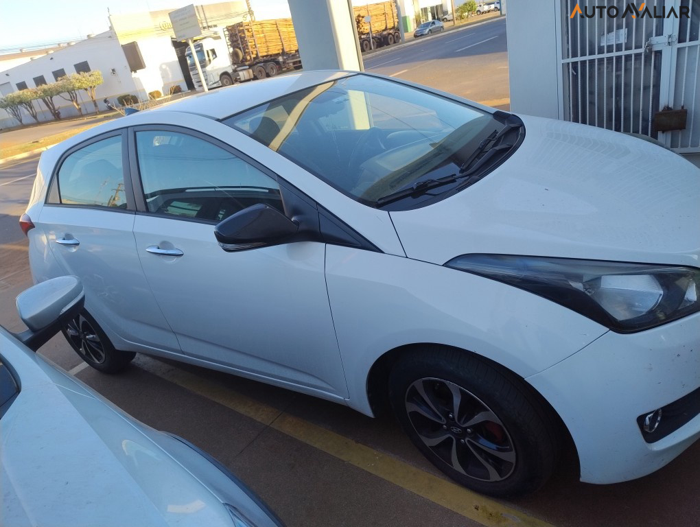 HYUNDAI HB20 1.6 R SPEC 16V FLEX 4P AUTOMATICO