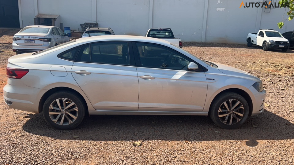 VOLKSWAGEN VIRTUS 1.0 200 TSI COMFORTLINE AUTOMÁTICO