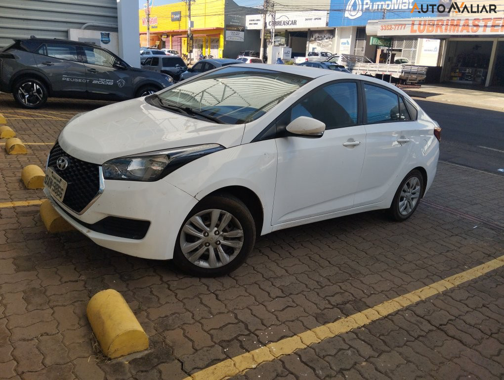 HYUNDAI HB20S 1.0 COMFORT PLUS 12V FLEX 4P MANUAL