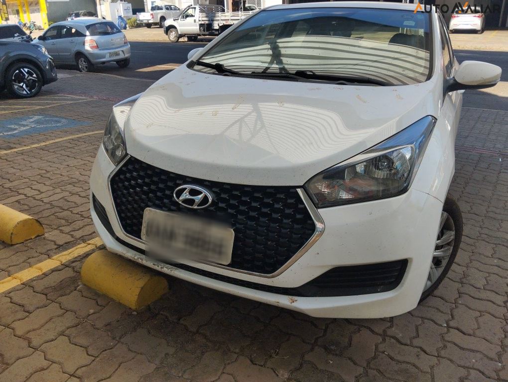 HYUNDAI HB20S 1.0 COMFORT PLUS 12V FLEX 4P MANUAL