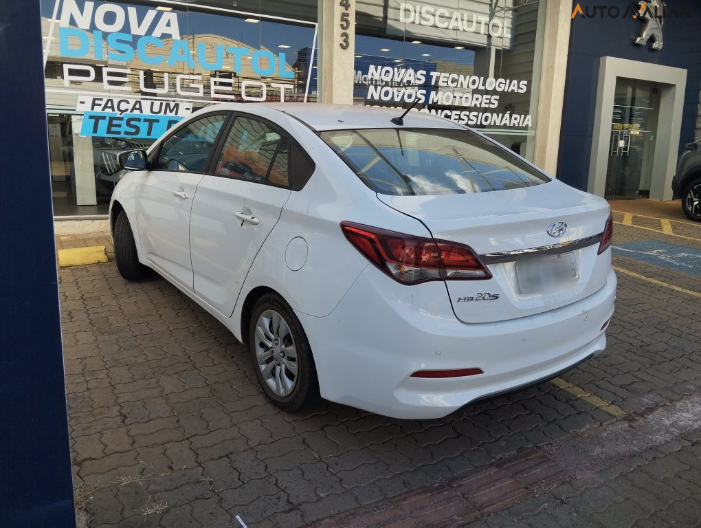 HYUNDAI HB20S 1.0 COMFORT PLUS 12V FLEX 4P MANUAL