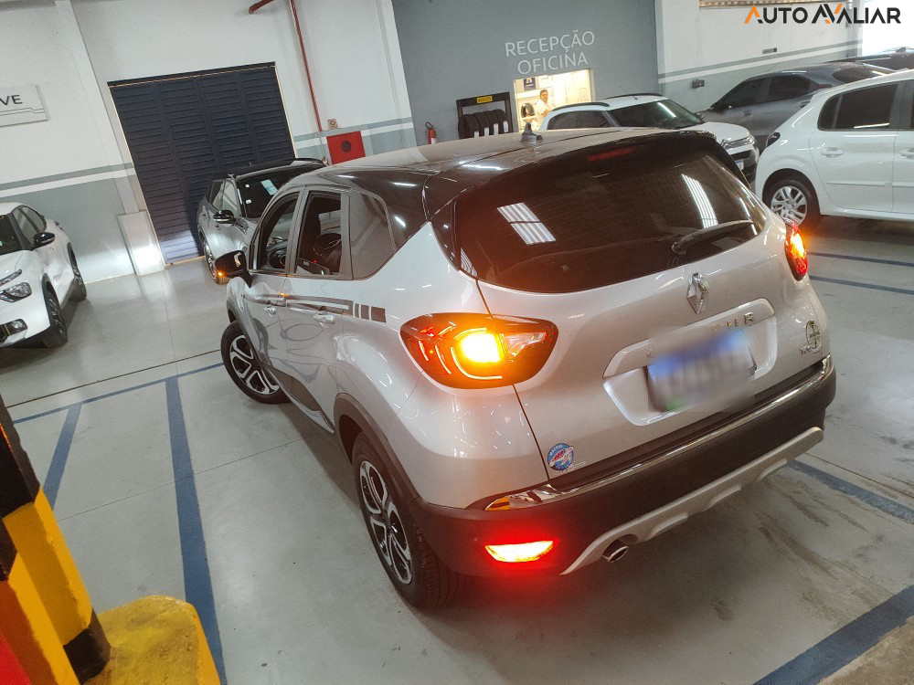 RENAULT CAPTUR 1.3 TCE FLEX ICONIC X-TRONIC