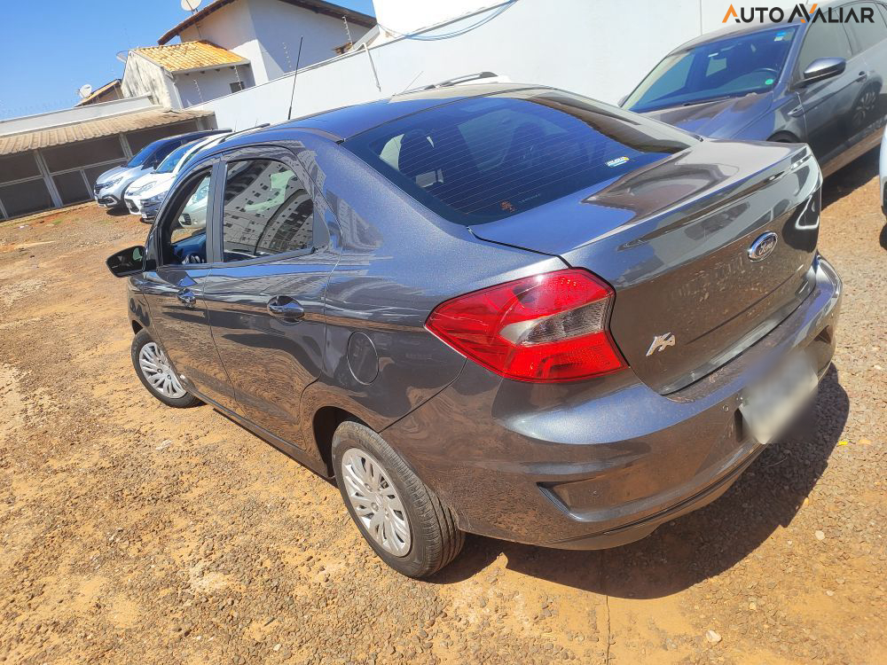 FORD KA+ 1.0 SE/SE PLUS TiVCT Flex 4p