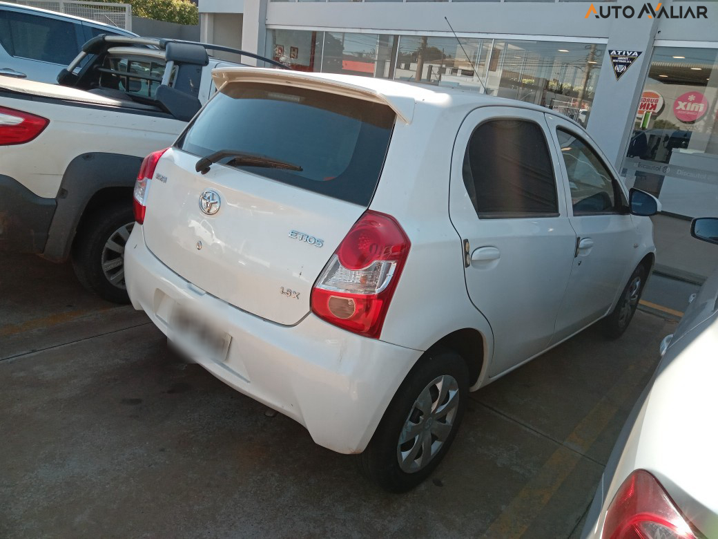 TOYOTA ETIOS 1.3 X 16V FLEX 4P MANUAL