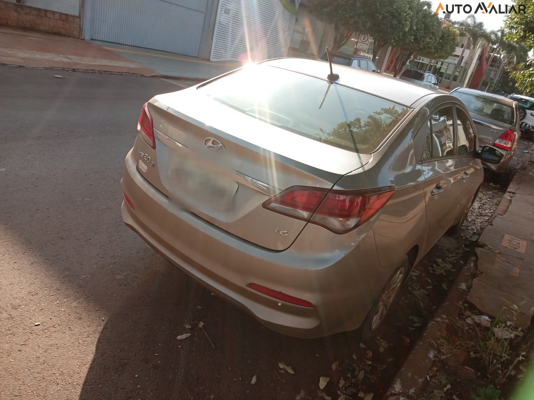 HYUNDAI HB20S 1.6 COMFORT PLUS 16V FLEX 4P MANUAL