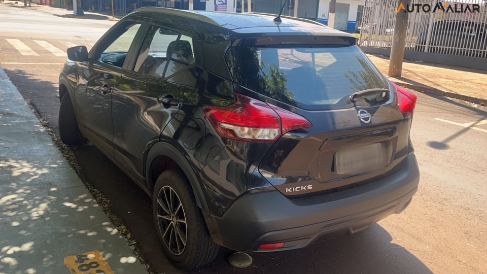 NISSAN KICKS 1.6 16V FLEXSTART S 4P MANUAL