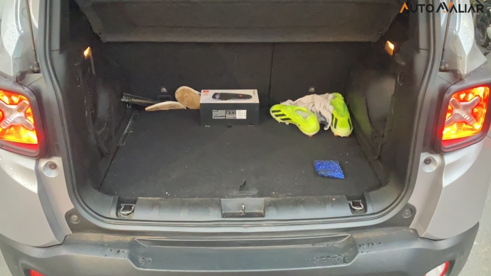 JEEP RENEGADE 2.0 16V TURBO DIESEL LONGITUDE 4P 4X4 AUTOMATICO