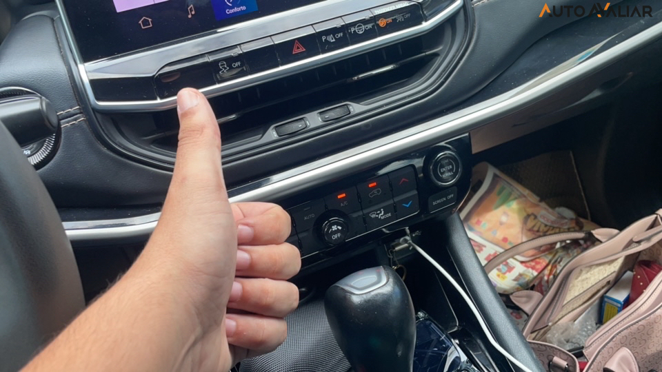 JEEP COMPASS 2.0 TD350 TURBO DIESEL LONGITUDE AT9