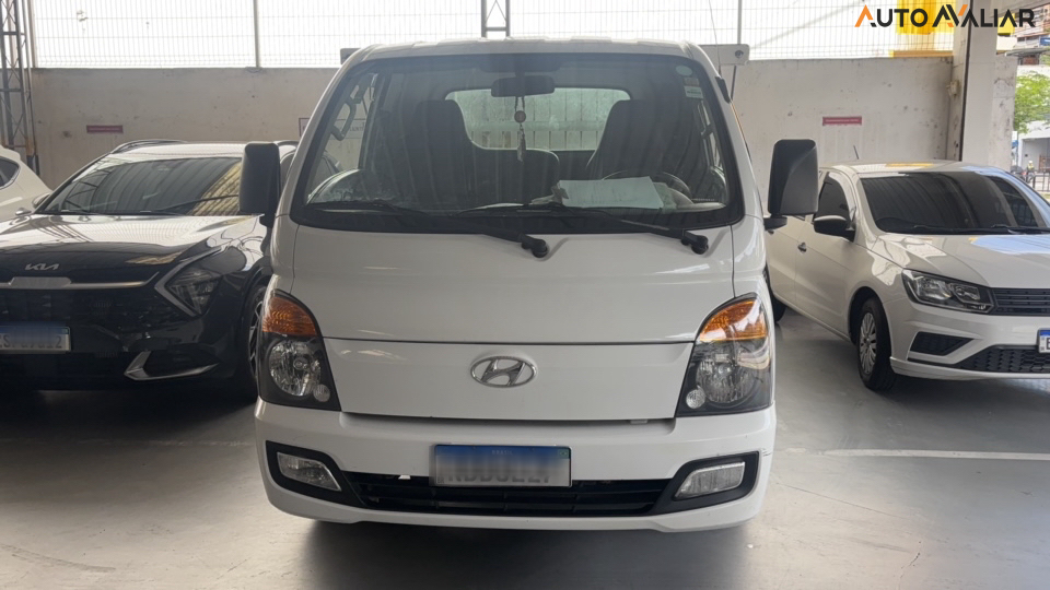 HYUNDAI HR 2.5 LONGO SEM CACAMBA 4X2 16V 130CV TURBO INTERCOOLER DIESEL 2P MANUAL