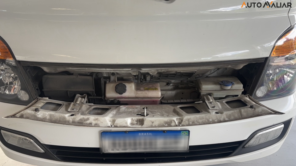 HYUNDAI HR 2.5 LONGO SEM CACAMBA 4X2 16V 130CV TURBO INTERCOOLER DIESEL 2P MANUAL