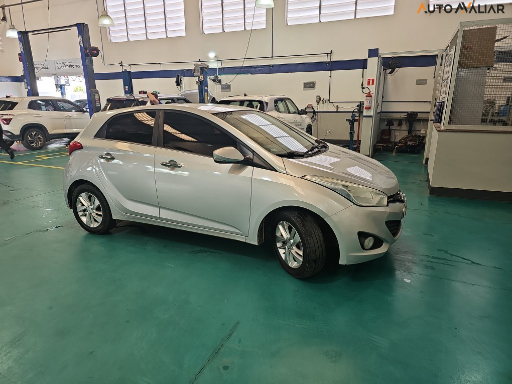 HYUNDAI HB20 1.6 PREMIUM 16V FLEX 4P AUTOMATICO
