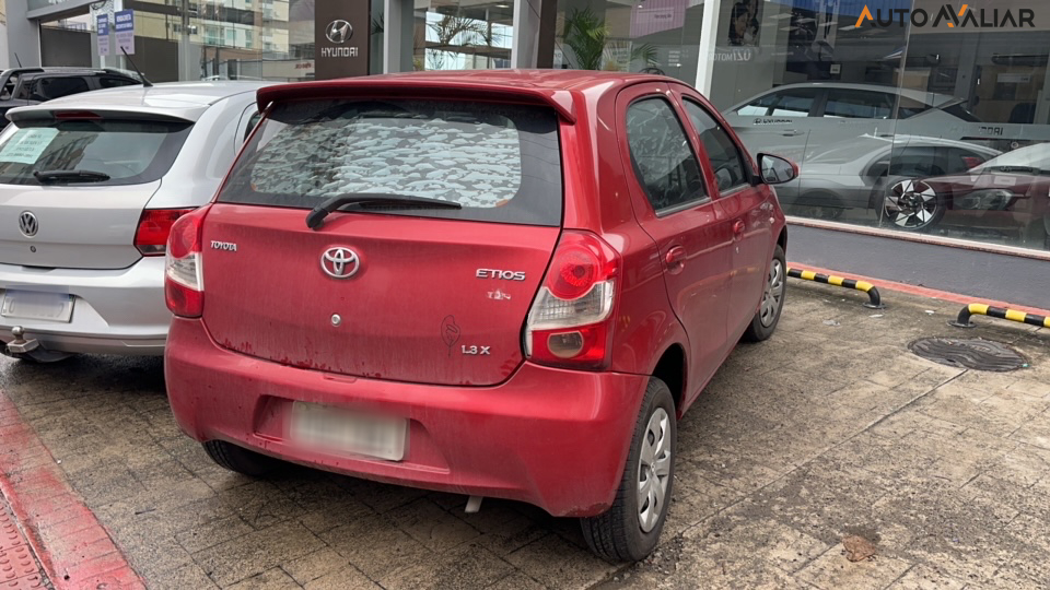 TOYOTA ETIOS 1.3 X 16V FLEX 4P MANUAL