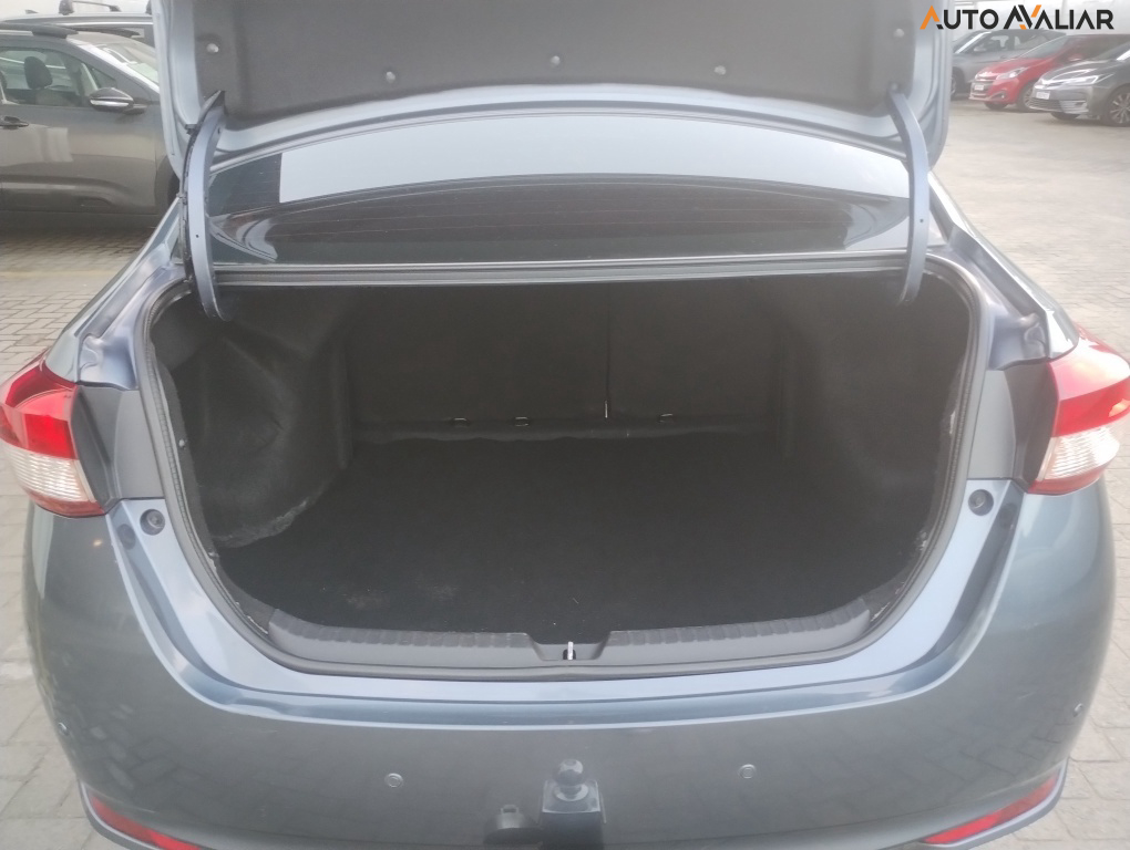 TOYOTA YARIS 1.5 16V FLEX SEDAN XS MULTIDRIVE