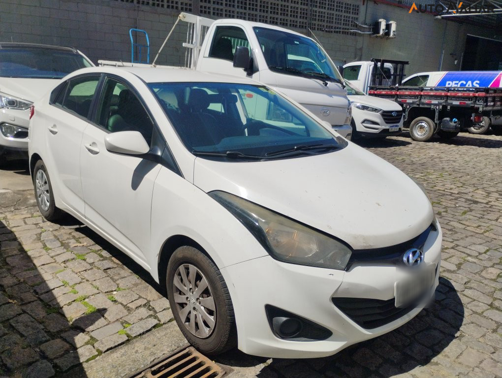 HYUNDAI HB20S 1.6 COMFORT PLUS 16V FLEX 4P AUTOMATICO