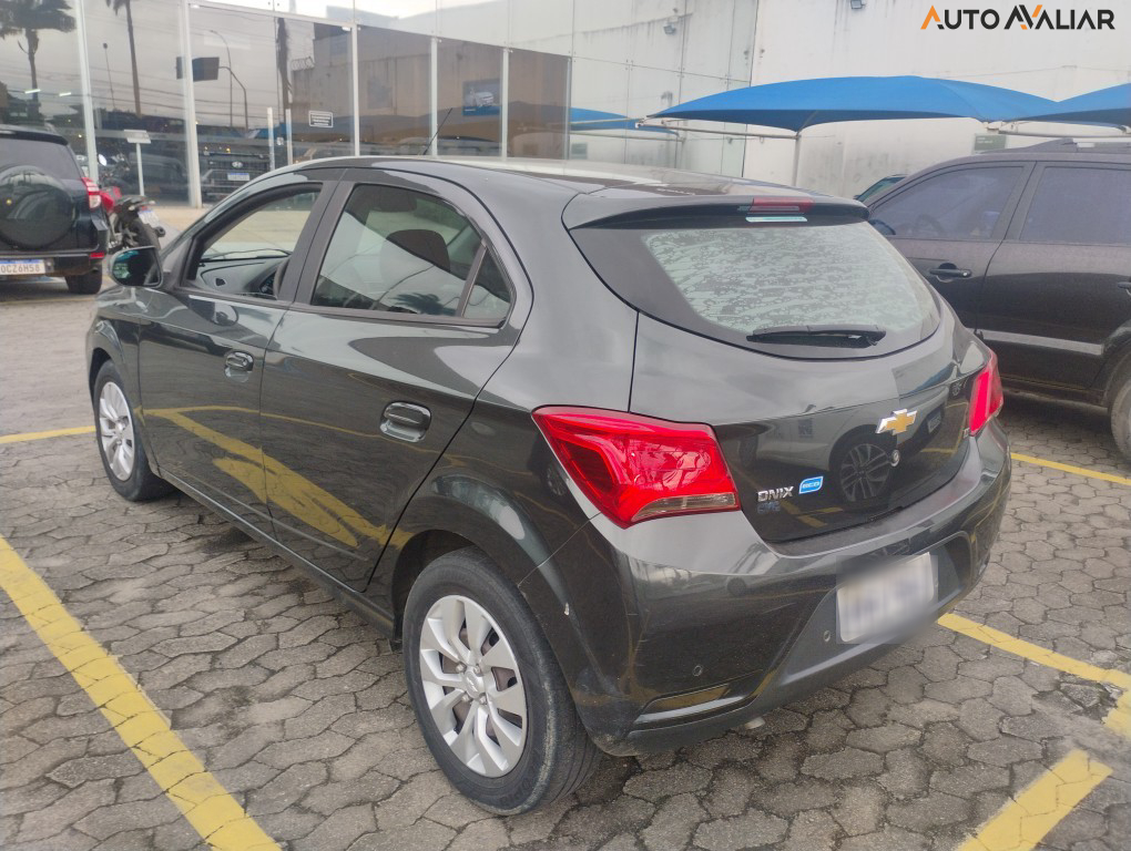 CHEVROLET ONIX 1.4 MPFI LT 8V FLEX 4P AUTOMATICO