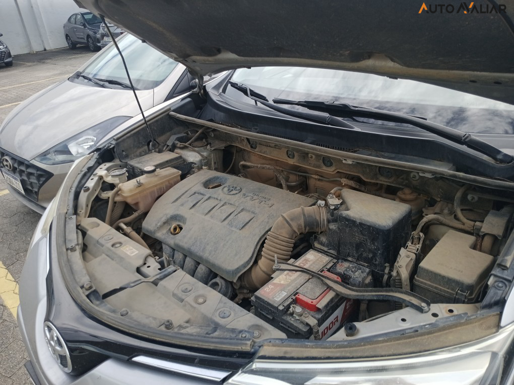 TOYOTA RAV4 2.0 TOP 4X2 16V GASOLINA 4P AUTOMATICO