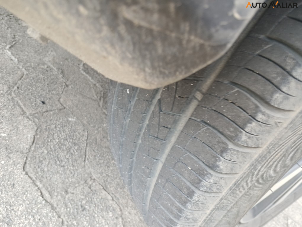 TOYOTA RAV4 2.0 TOP 4X2 16V GASOLINA 4P AUTOMATICO