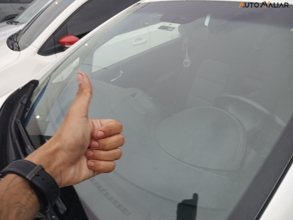 KIA CERATO 1.6 SX 16V FLEX 4P AUTOMATICO