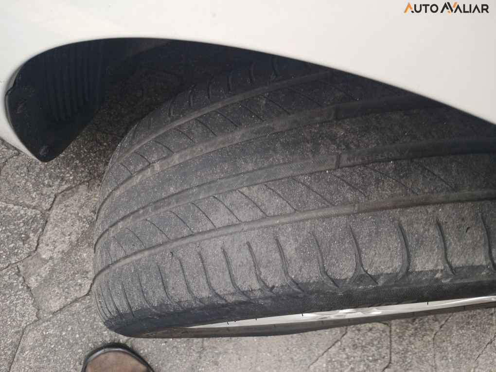 KIA CERATO 1.6 SX 16V FLEX 4P AUTOMATICO