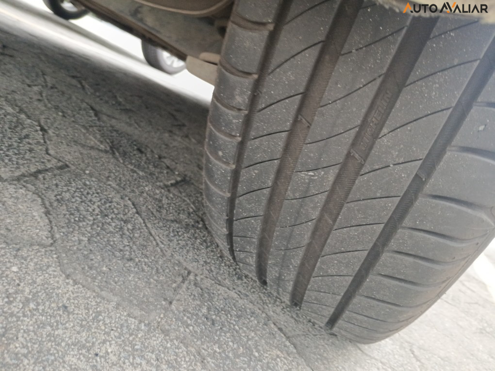 KIA CERATO 1.6 SX 16V FLEX 4P AUTOMATICO