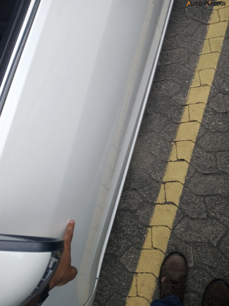 KIA CERATO 1.6 SX 16V FLEX 4P AUTOMATICO