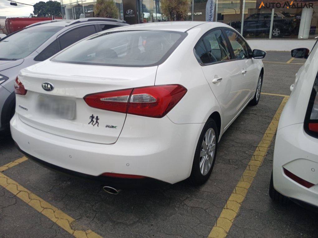 KIA CERATO 1.6 SX 16V FLEX 4P AUTOMATICO