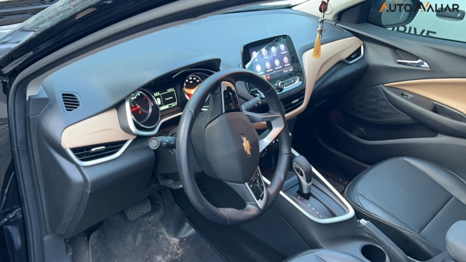 CHEVROLET ONIX 1.0 TURBO FLEX PREMIER AUTOMATICO