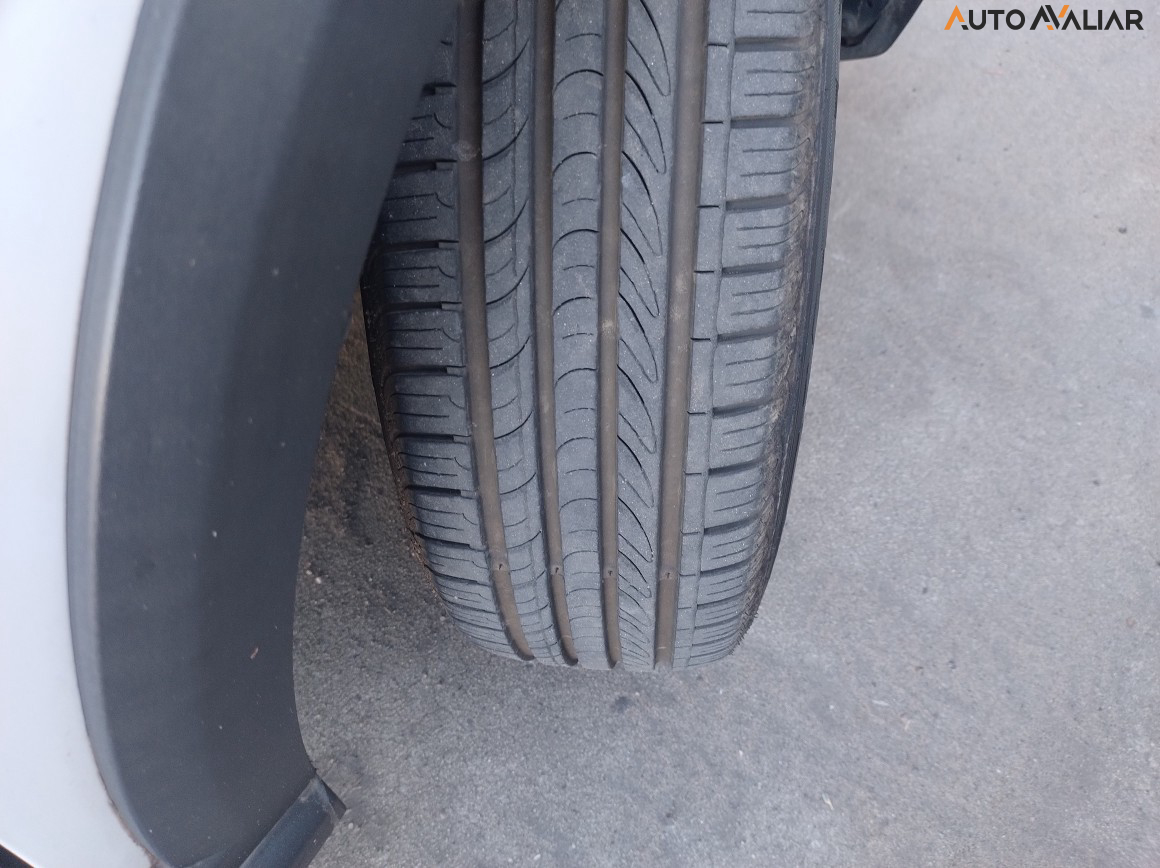 CHEVROLET ONIX 1.4 MPFI ACTIV 8V FLEX 4P MANUAL