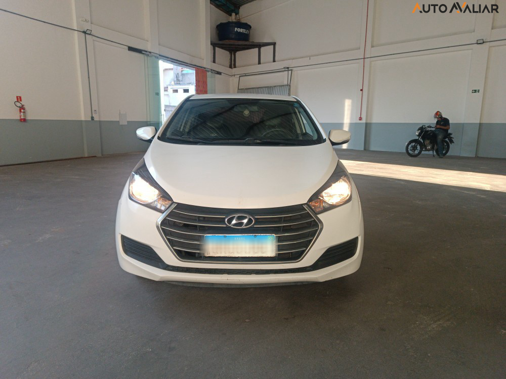HYUNDAI HB20S 1.0 COMFORT PLUS 12V FLEX 4P MANUAL
