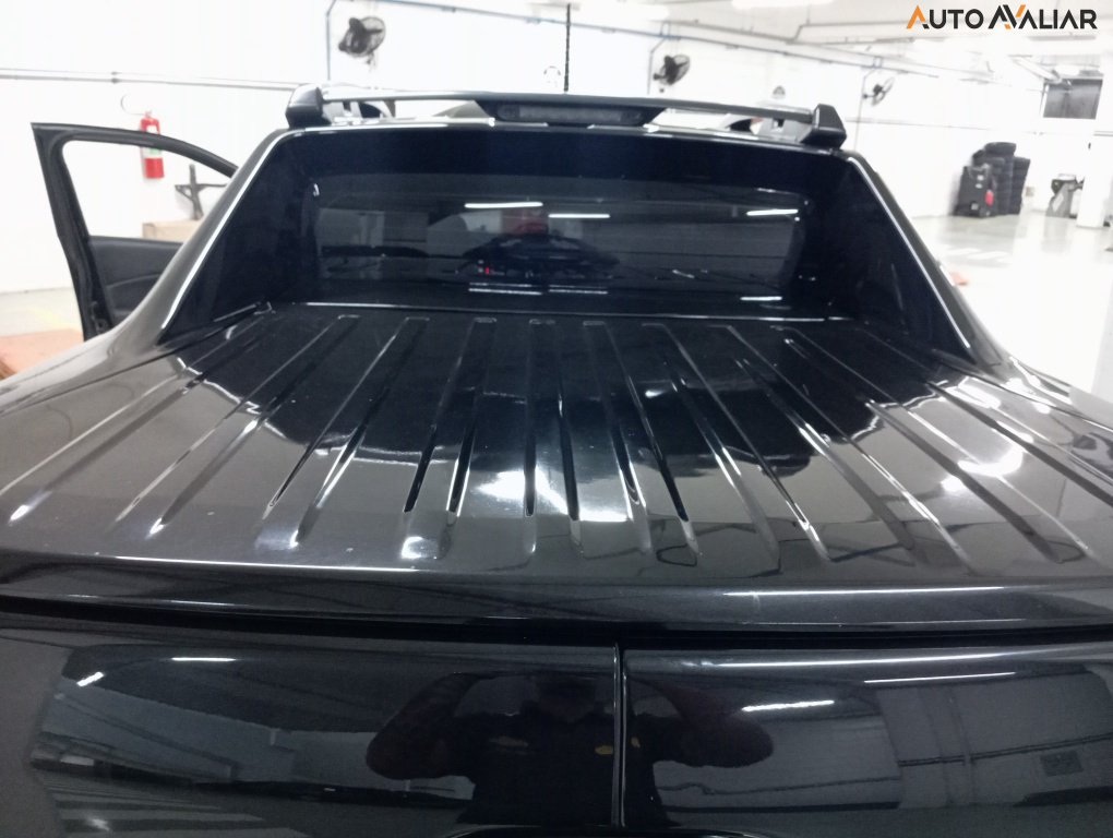 FIAT TORO 2.0 16V TURBO DIESEL ULTRA 4WD AT9