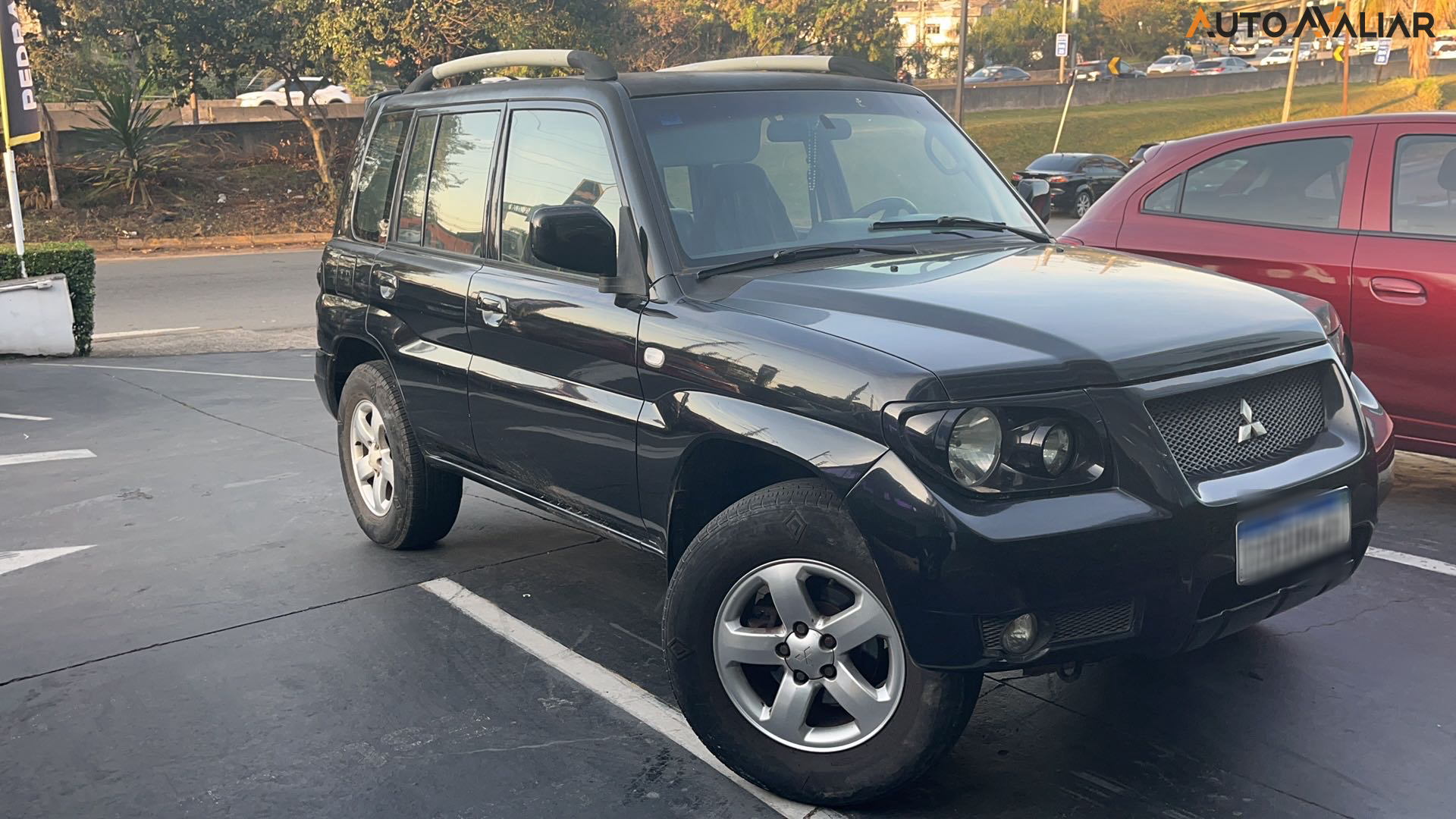 MITSUBISHI PAJERO TR4 2.0 4X4 16V 131CV GASOLINA 4P MANUAL