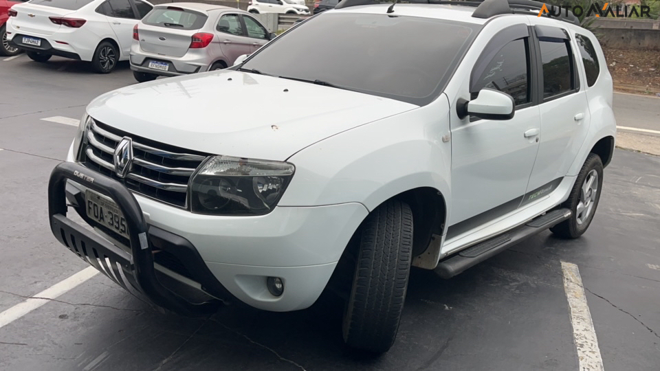 RENAULT DUSTER 2.0 DYNAMIQUE 4X2 16V FLEX 4P AUTOMATICO