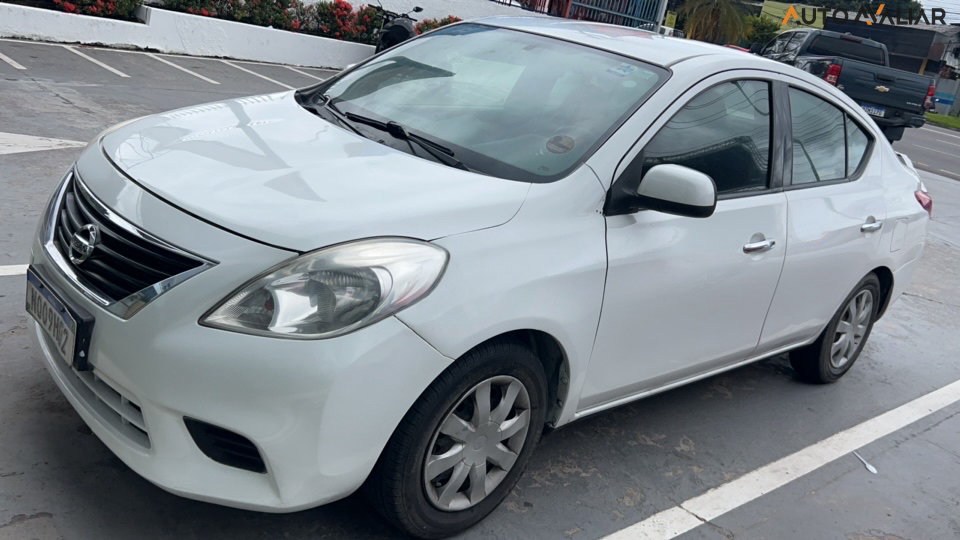 NISSAN VERSA SV 1.6 16V(FLEX)