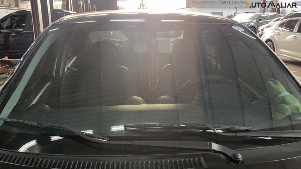 VOLKSWAGEN VOYAGE 1.0 MI 8V FLEX 4P MANUAL
