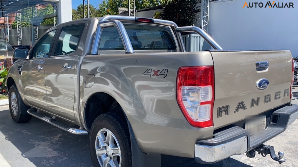 FORD RANGER 3.2 XLT 4X4 CD 20V DIESEL 4P AUTOMATICO