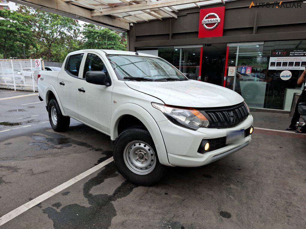 MITSUBISHI L200 L200 Triton Sport GLS 2.4 CD Diesel Aut.