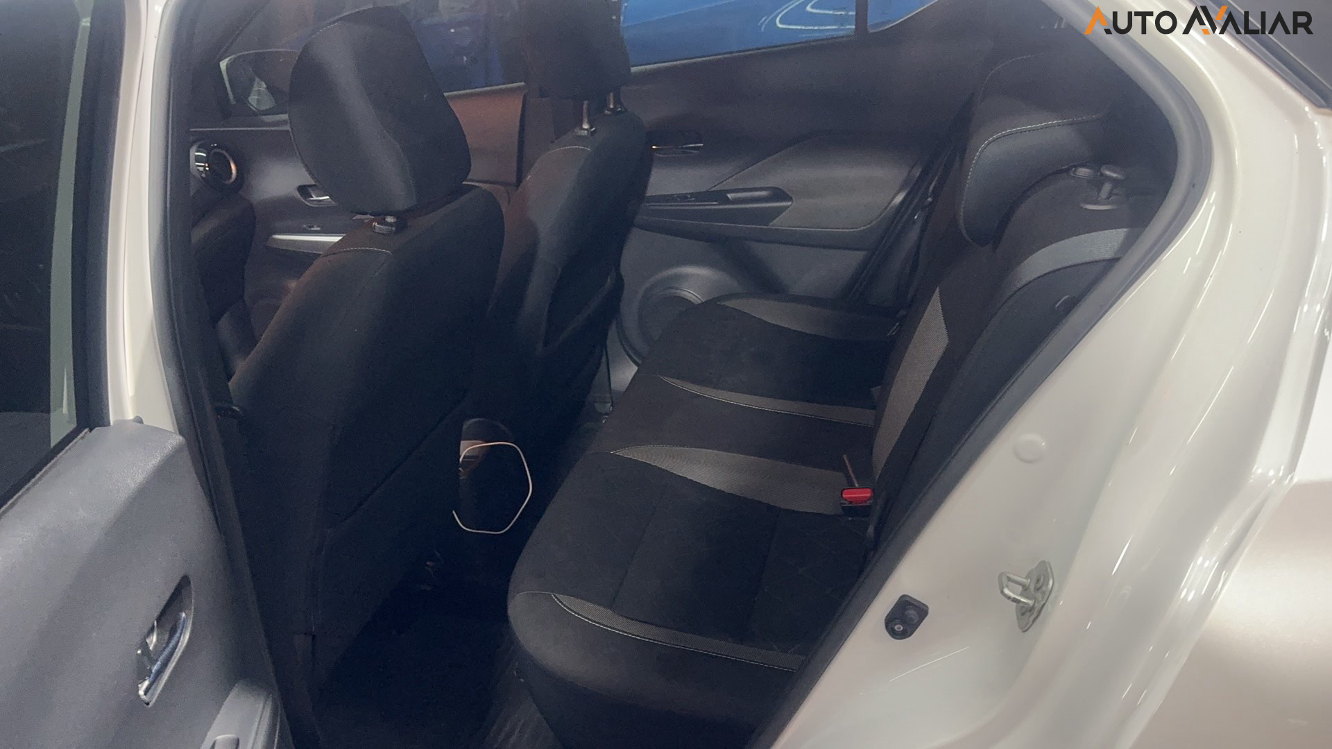 NISSAN KICKS 1.6 16V FLEXSTART SV 4P XTRONIC